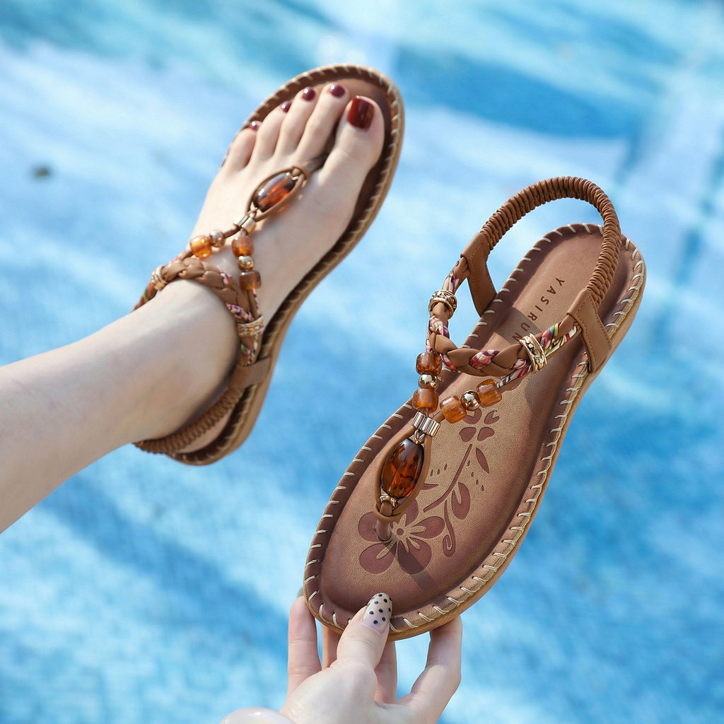 2026 IELTS Run Novo Estilo Sandálias Mulheres Verão Strass Noite Vento Flat Round Toe Flip-Flops Dedo Aberto Legal