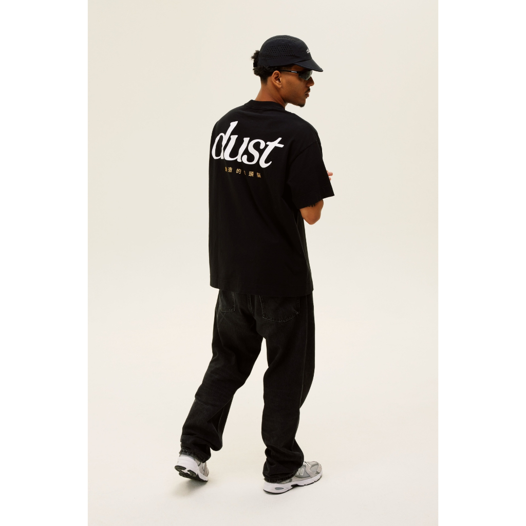 Camiseta Oriente Preta Streetwear Oversized Estampada 100% Algodão 20.1 Premium Dust Company