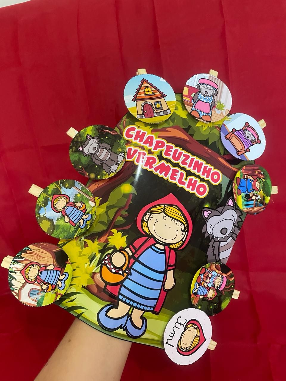 HISTÓRIA NA LUVA CHAPEUZINHO VERMELHO