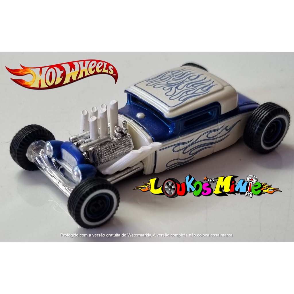 Hot Wheels Ford Model Custom Design branco/azul 1:50 Loose