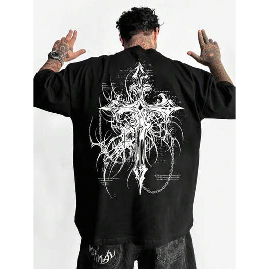 Camiseta Masculina Estampa de Cruz Gótica Tribal Sombria Confortável Premium Estilosa Oversized Streetwear Urbana