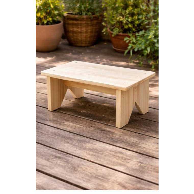 Banquinho Madeira pinus reforçado 40x20x25  Já Montado – Ideal para Crianças e Adultos!