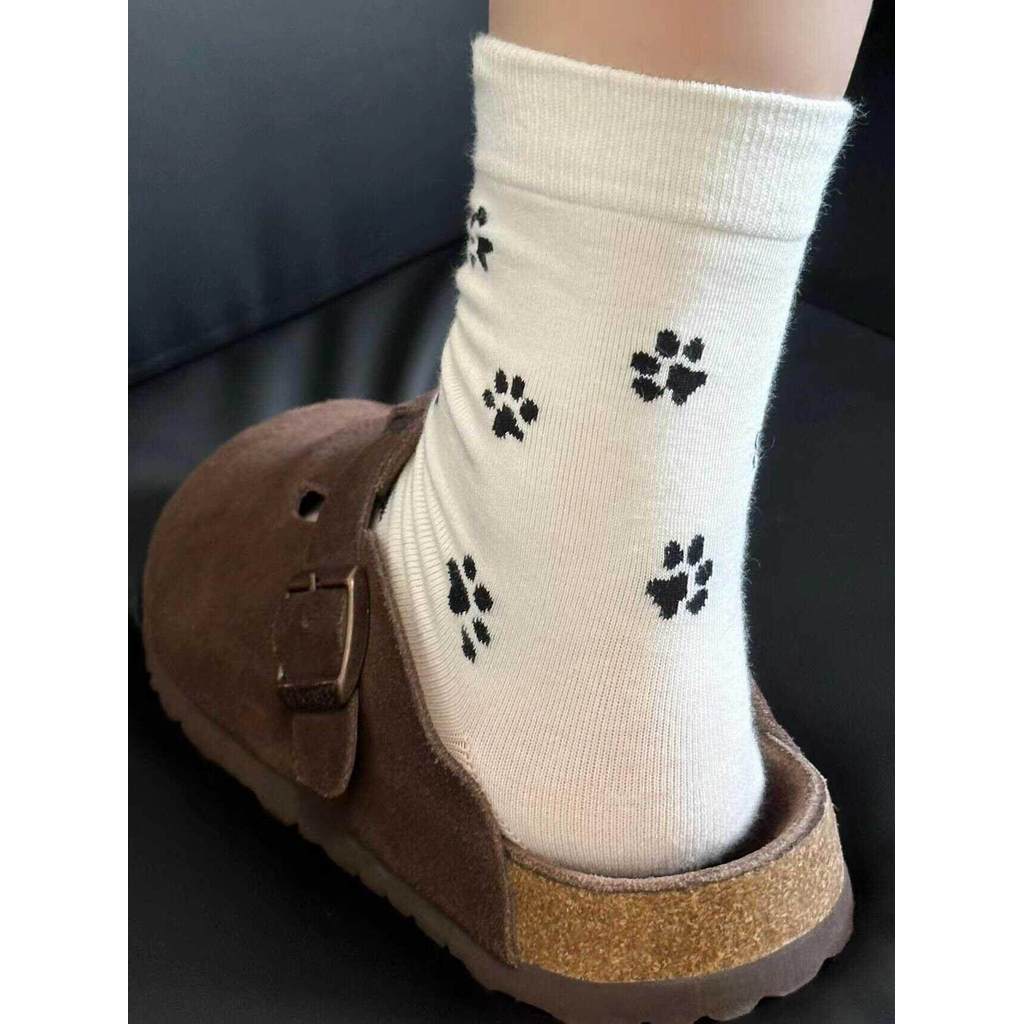 Aw ~ Little Milk Dog Paw Print wawa!Meias de desenho animado rua tão fofas com padrão de garra de gato meias estilo form