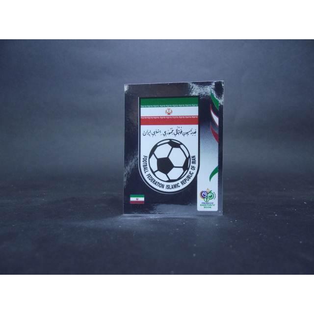 Figurinha Panini Italia Escudo da Seleção da Copa 2006 Iran