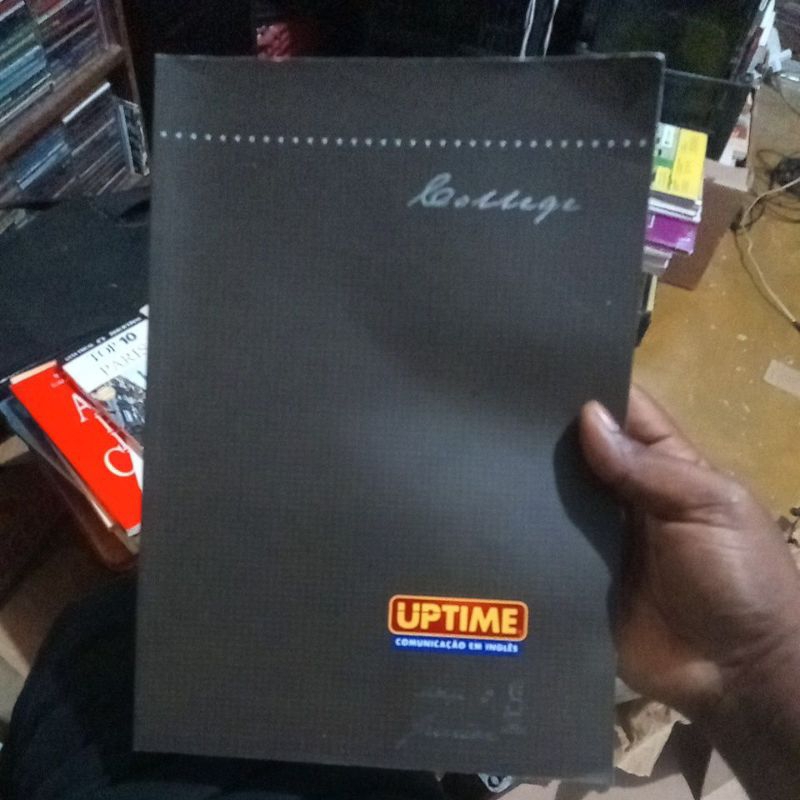 Livro - College Uptime Stage 3 Junior (em Inglês)