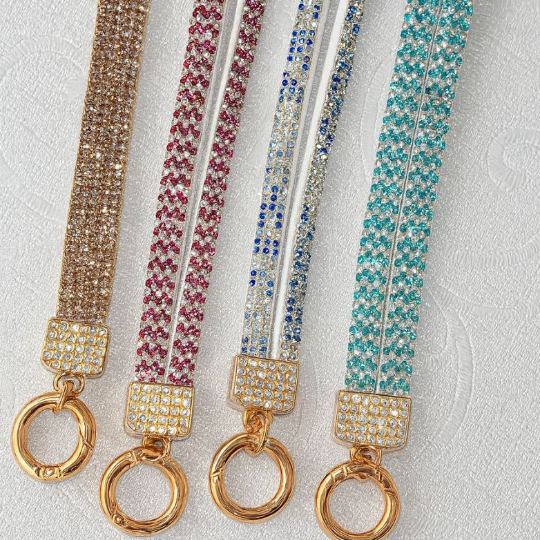 Colar Cordão Alça Celular Strass Brilhante Luxo Corrente Fashion Brilhante Elegante Universal