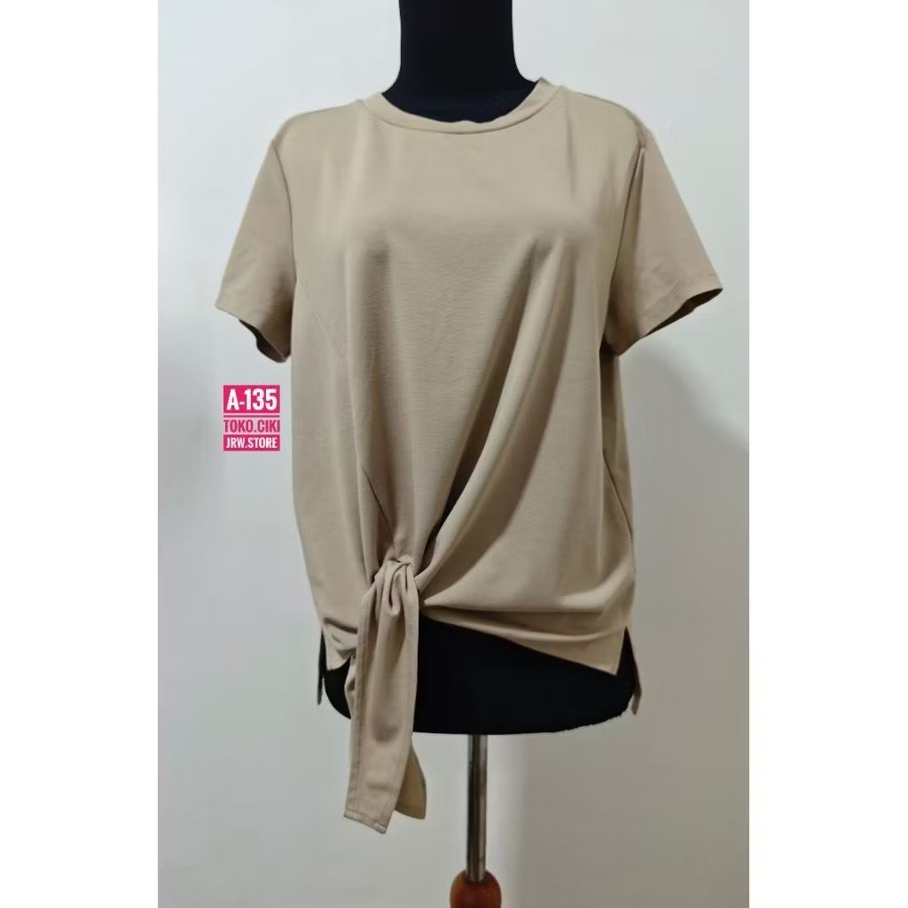 (A-135) Nova T-SHIRT De Manga Curta KHAKI TWIST FRONT Para Mulheres