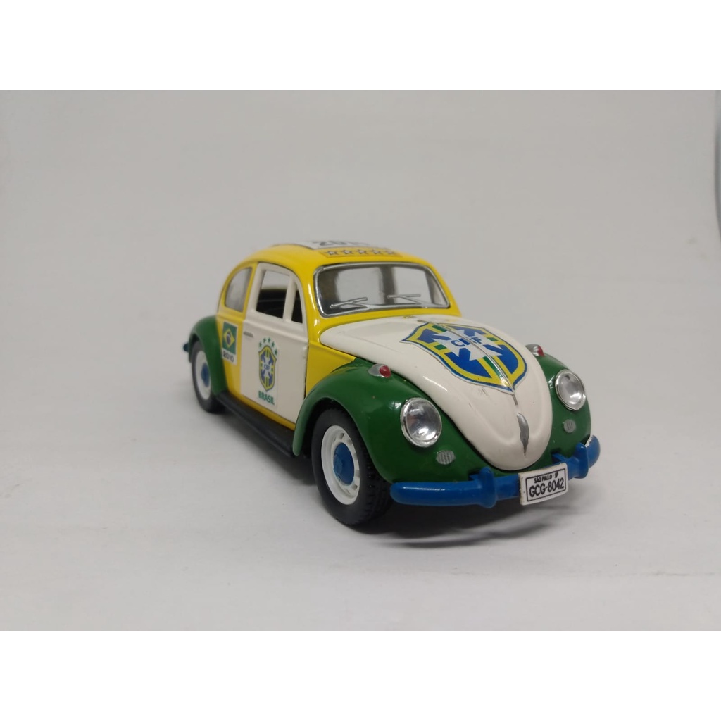 ( L-160 ) Volkswagen Classical Beetle - Fusca - Copa do Mundo 2014