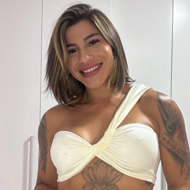 Cropped Um Ombro Só Top Torção Feminino Assimétrico Blusinha Verão Tendência
