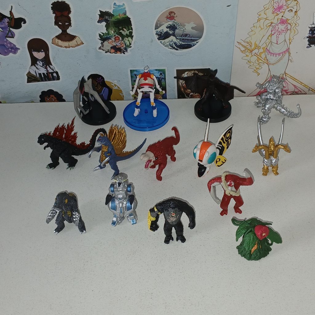 BONECO MINIATURA SHIN MECHA KING SCAR KONG GODZILLA GUIDORAH CAMAZOTZ BIOLLANTE MUTO MOGUERA GIGAN MEGALON WART DOG
