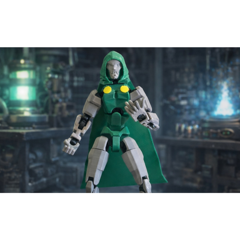 Muggora Boneco Dummy 13 DR Doom Articulado Quarteto Fantástico Entregue Montado