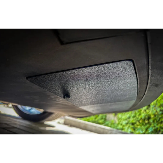 Tampa do Engate de Reboque Traseiro Tesla Model 3 (Tow Hitch Cover)