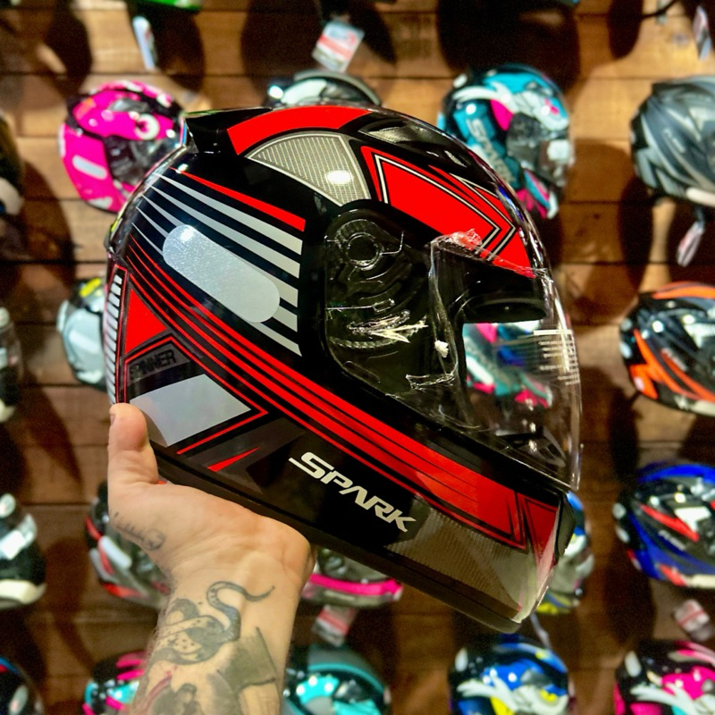 Capacete EBF Spark Line – Design Moderno e Proteção Garantida