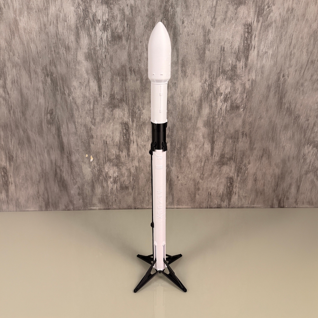 Miniatura Foguete SpaceX Falcon 9 Escala 1:100 Crew Dragon ou Carga Útil