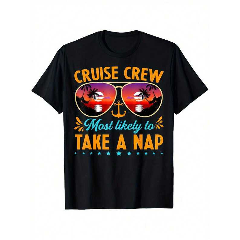 Camiseta Masculina Estampa Cruise Crew Most Likely to Take a Nap Moderna Confortável Estilosa Tendência