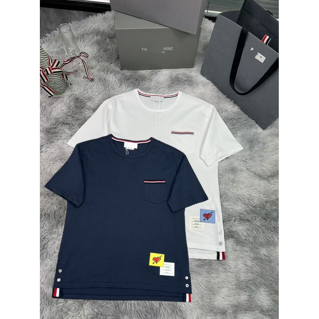 UQZU 2026New  Qixi Festival Limited Edition: Classic New Striped Pocket Detail Cotton Crew Neck Short Sleeve T-Shirt (Un