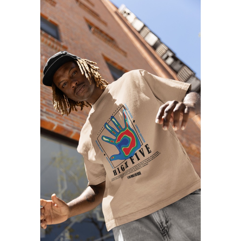 Camiseta Oversized Stretwear ``High Five´´ Unissex- 100% algodão - camisão