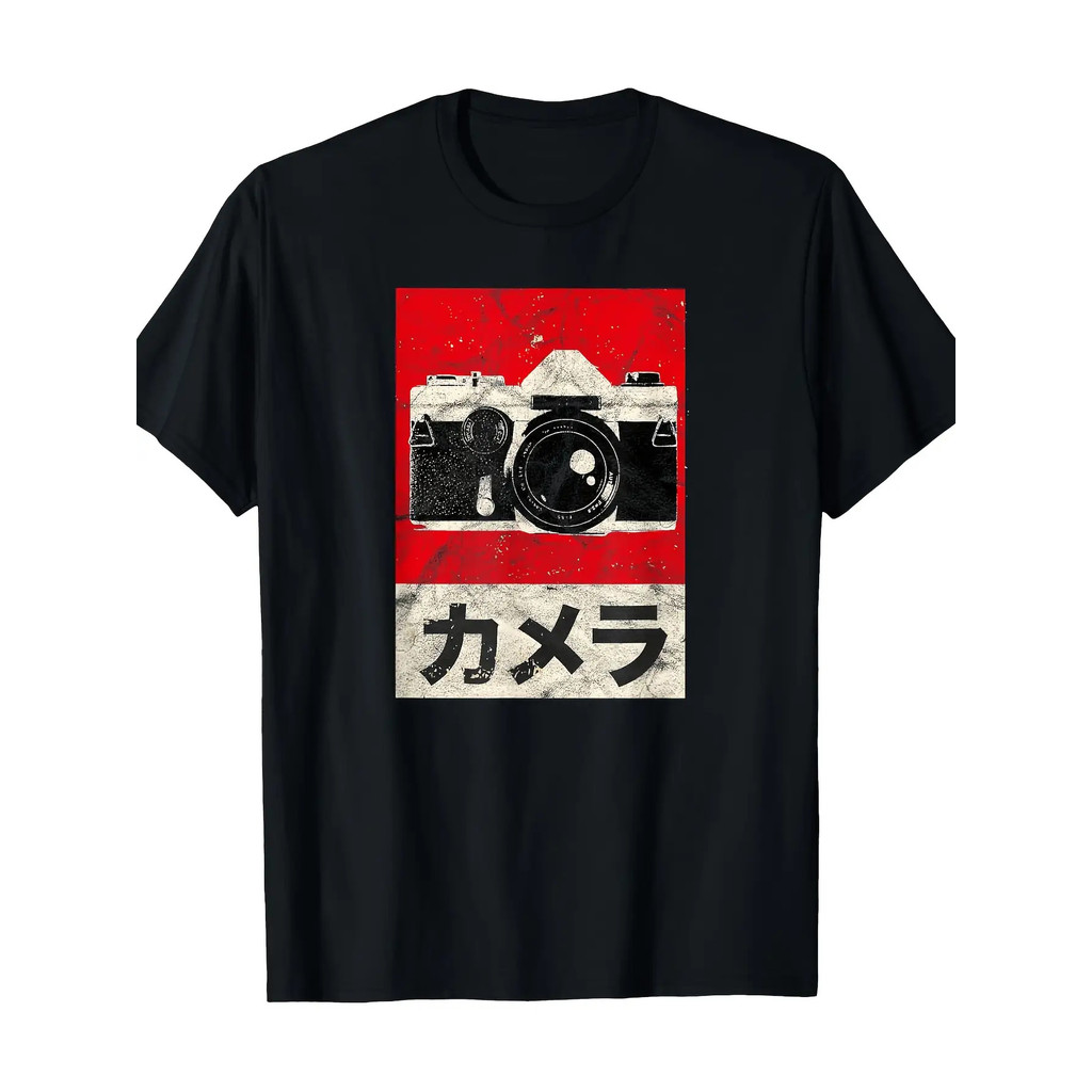 Camiseta Oversized Vintage Câmera SLR Japonesa Rolo Filme Texto Japonês Premium Confortável Atemporal Casual