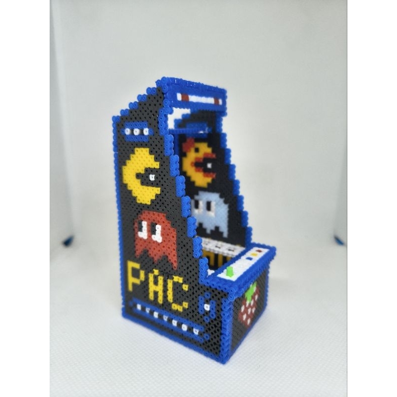 Mini Máquina Arcade Retrô em Pixel Art