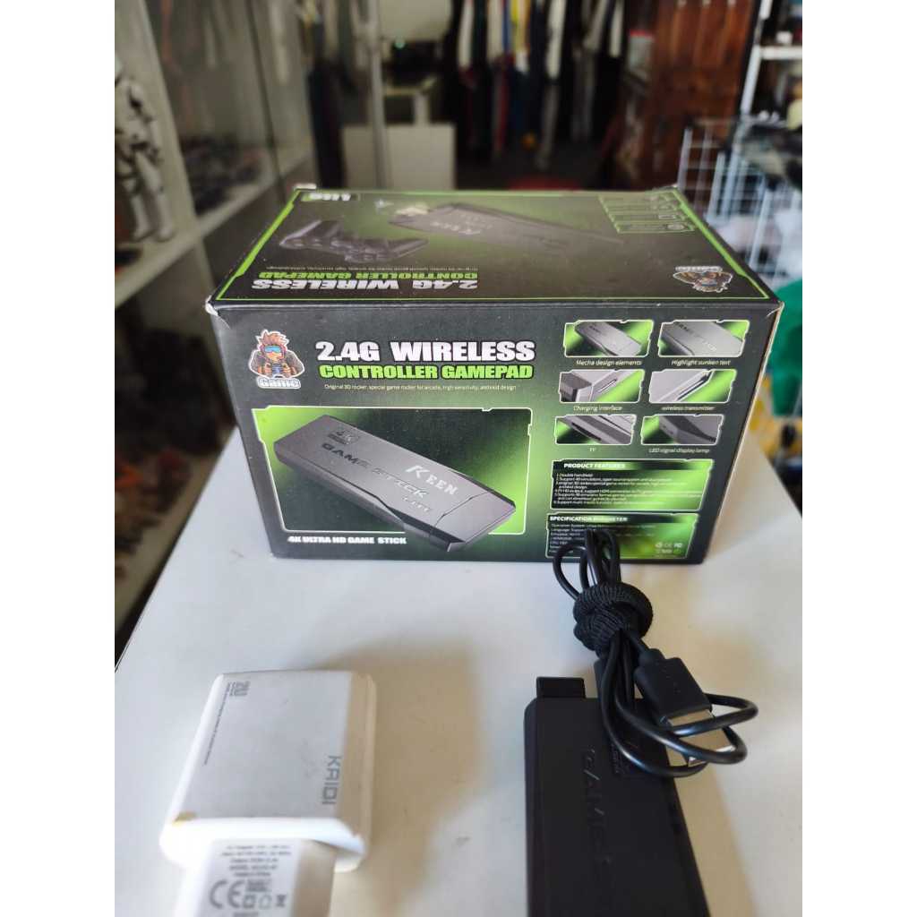 Console Game Stick Lite 2.4 wireless 10 mil jogos  Completo + 1 controle