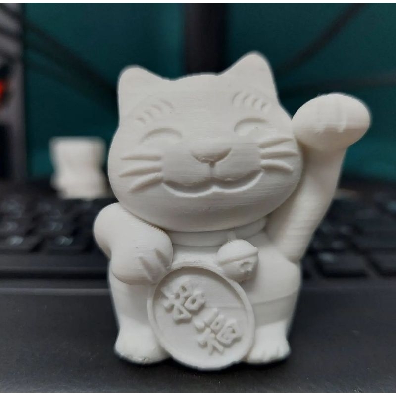 Gatinho da Sorte Maneki-Neko em PLA