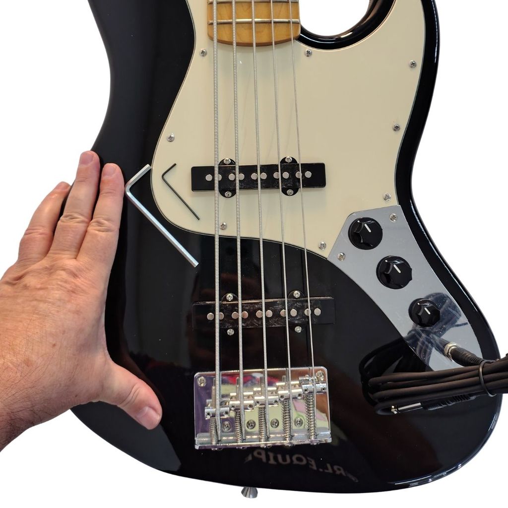 Contrabaixo Tagima TW-73 Woodstock 5 Cordas Jazz Bass Preto Escala Clara Maple Passivo