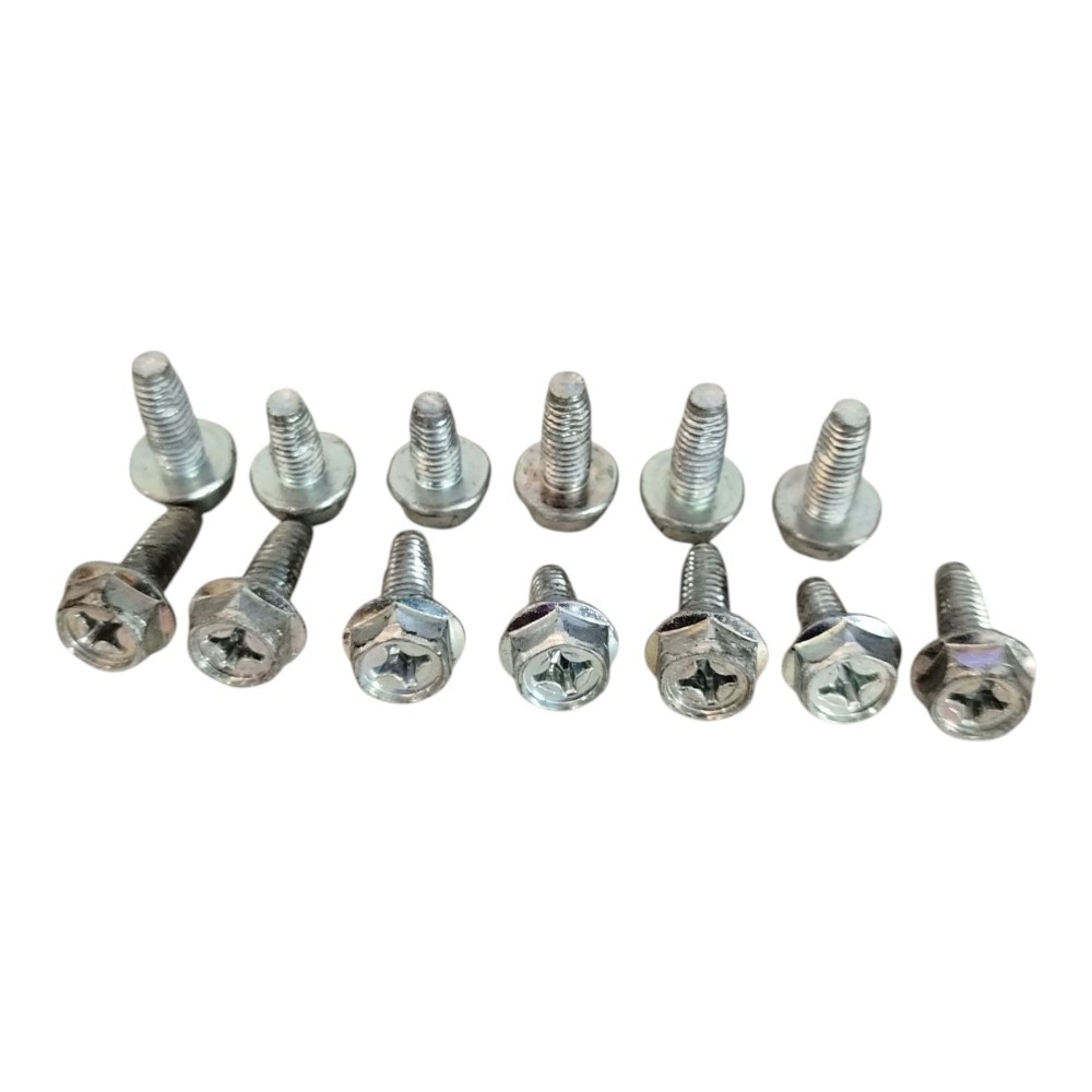 Parafusos Alto Falante Nissan March 1.6 2015/2016