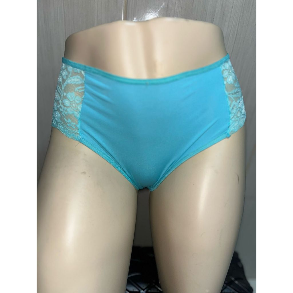 Kit com 3 Calcinha Plus size micro fibra com renda