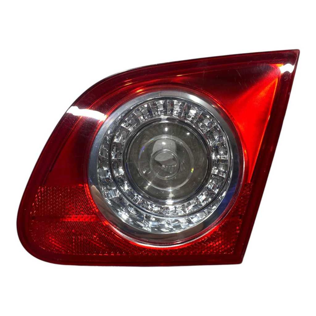 Lanterna Direita Tampa Traseira Volkswagen Passat 2007 2010