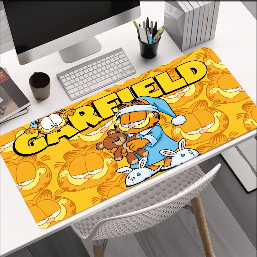 Mouse Pad Com Estampa Hd Do Garfield Com Ursinho E Pijama de Dormir Fofo Cute Dia a Dia Computador