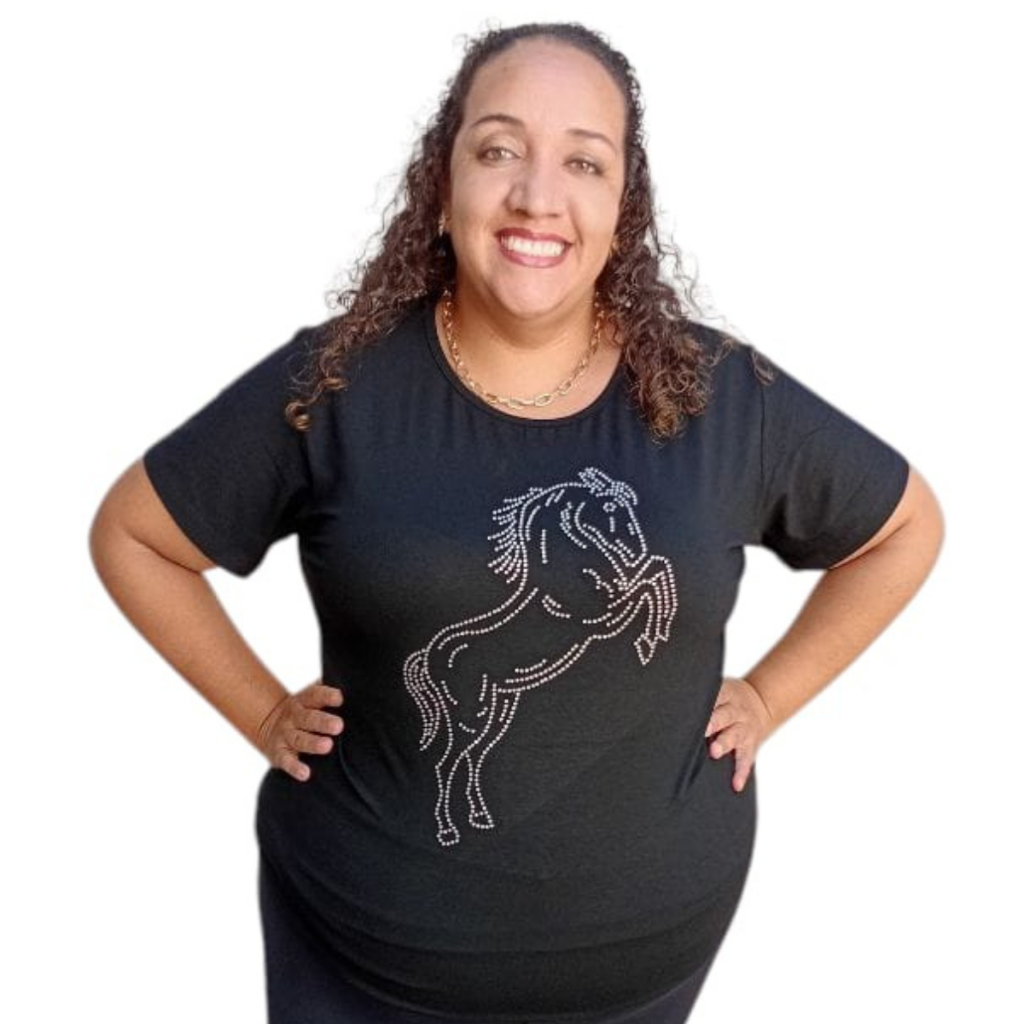 Blusa Feminina Plus Size Tamanho 40 ao 64 (M ao G10) Camiseta com Estampa Country Cavalo Prata