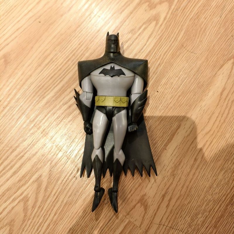 Produtos mais vendidos Batman Adventure Animation Batman 20cm Coleção móvel Figura apenas corpo principal, sem qualquer