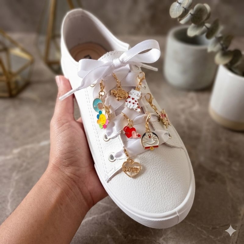 KIT 5 PINGENTES CHARM METÁLICO ZAMAC CADARÇO TÊNIS AESTHETIC SOFT GIRL