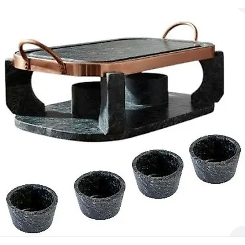 CHURRASQUEIRA PEDRA DURAVEL GRELHA OVAL-BASE(32X22CM) RECHO DUPLO-4 MOLHEIRAS