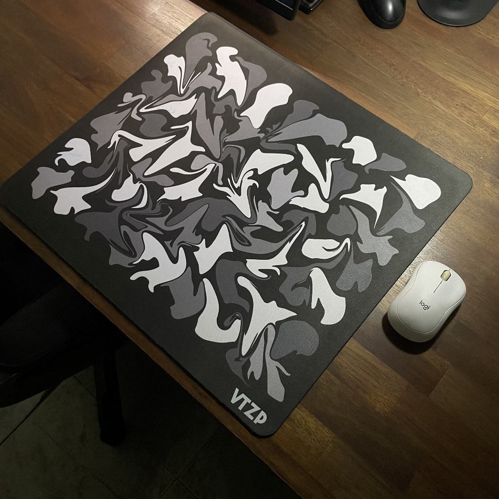 Mouse Pad Black Nebula VTZP | 40X45CM ou 40X30CM | Borracha natural | SPEED | SEM COSTURA