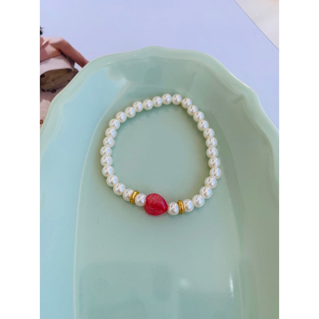 Pulseira de pérolas infantil delicado com coração cristal colorido