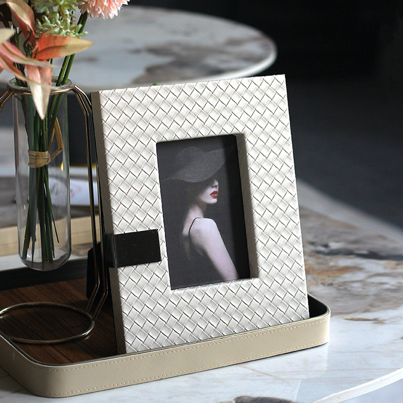 7UXG Light luxury, minimalist leather photo frames, decorative pieces for model homes and sales offices, soft furnishing