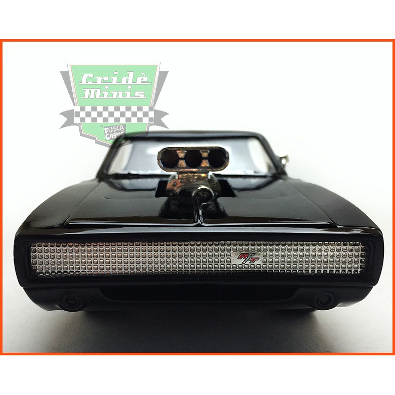 Jada Dodge Charger R/T 1970 - com  caixa Velozes e Furiosos 7 - escala 1/24