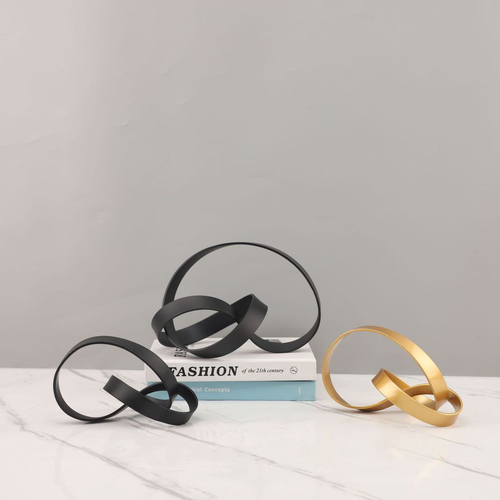 OZGY Metal iron art winding crafts, Nordic-style luxury home decor, creative living room, office desk, and entryway soft