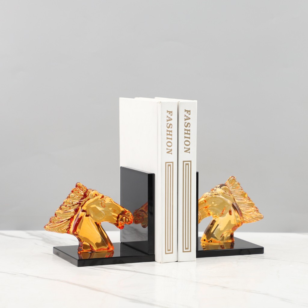 XKDP New Chinese-style, light luxury crystal horse head bookends, decorative pieces for study rooms, offices, hotel show