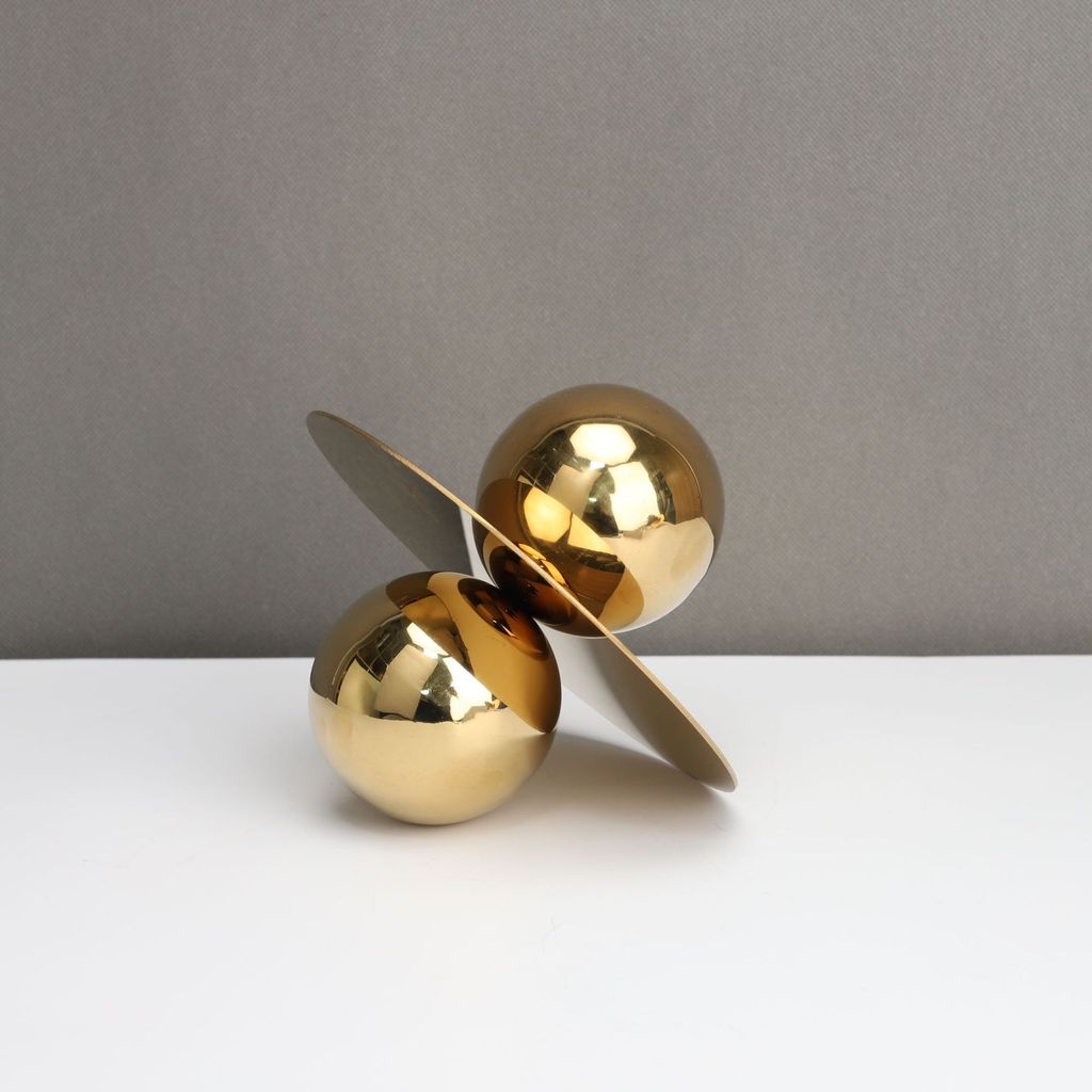 UFOA New Chinese-style golden metal flying saucer, model room, sales office, bedroom, study, living room, dining room, T
