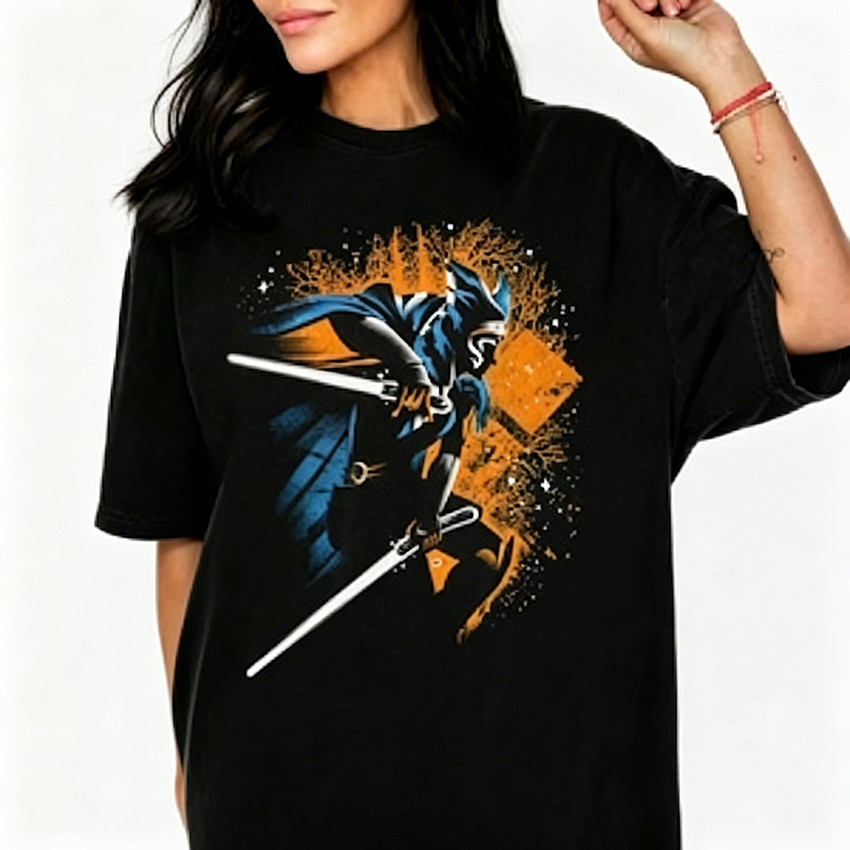 Camiseta Masculina Feminina Oversized Estampa Ahsoka Tano Star Wars com Sabres de Luz T-shirt Streetwear Geek Vintage