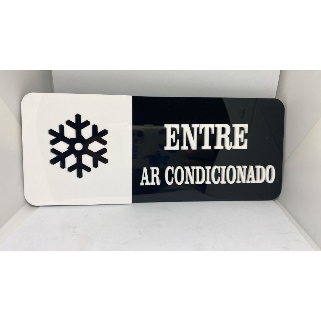 Placa Aberto Entre Ar Condicionado Branco com Preto!