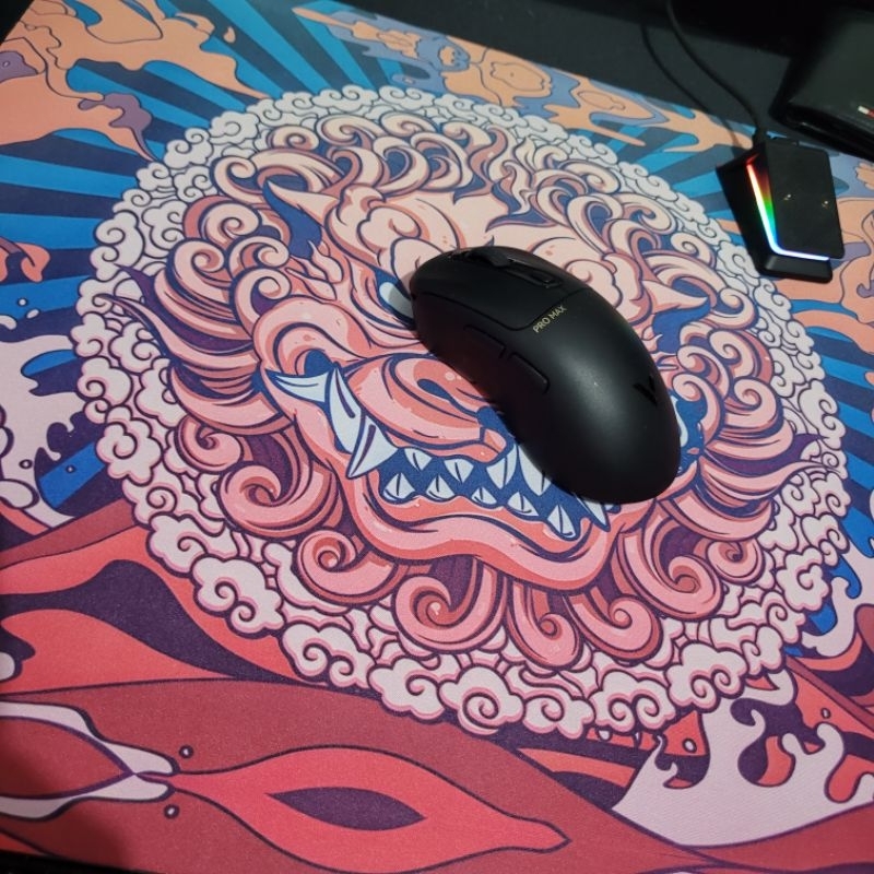 mouse pad e-sports similar (escolha no chat)