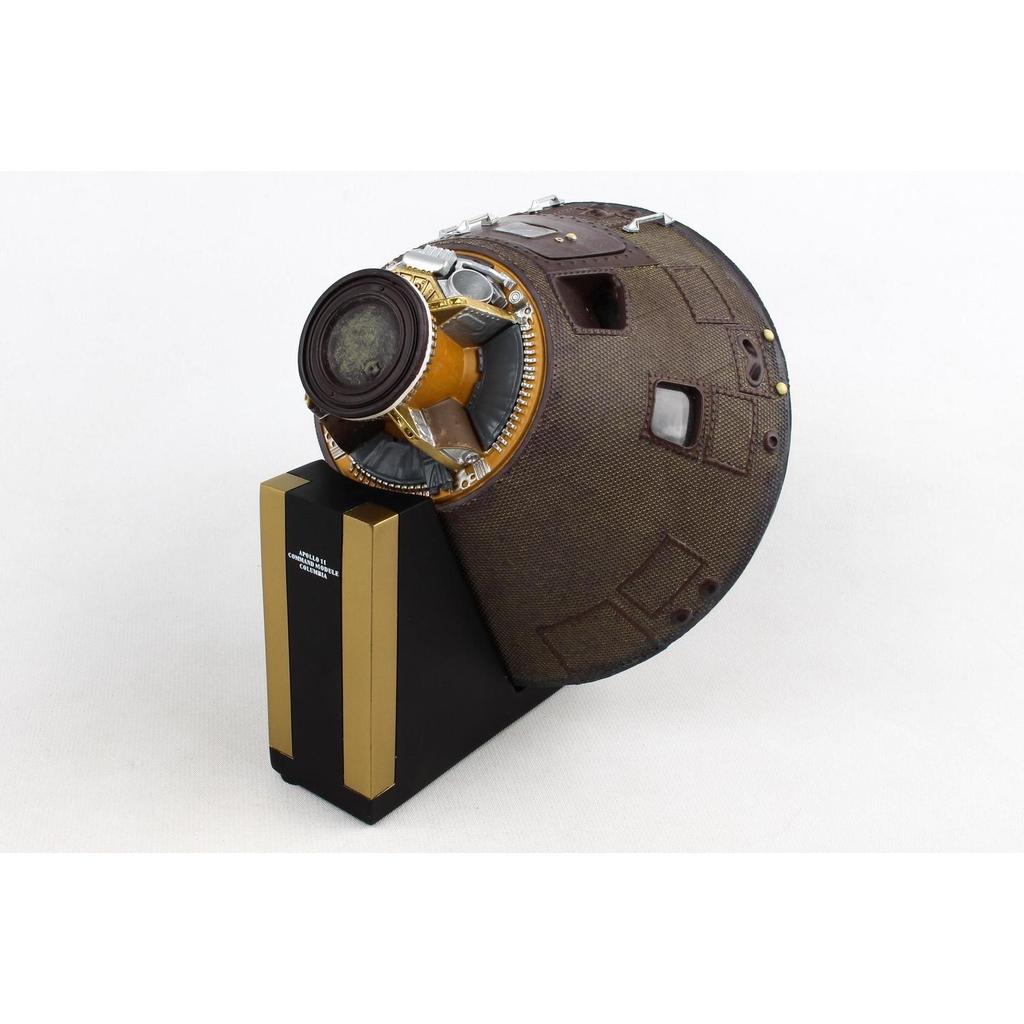 Miniatura Cápsula Apollo 11 NASA 1/25 Daron Worldwide Trading - Maquete Espacial Premium