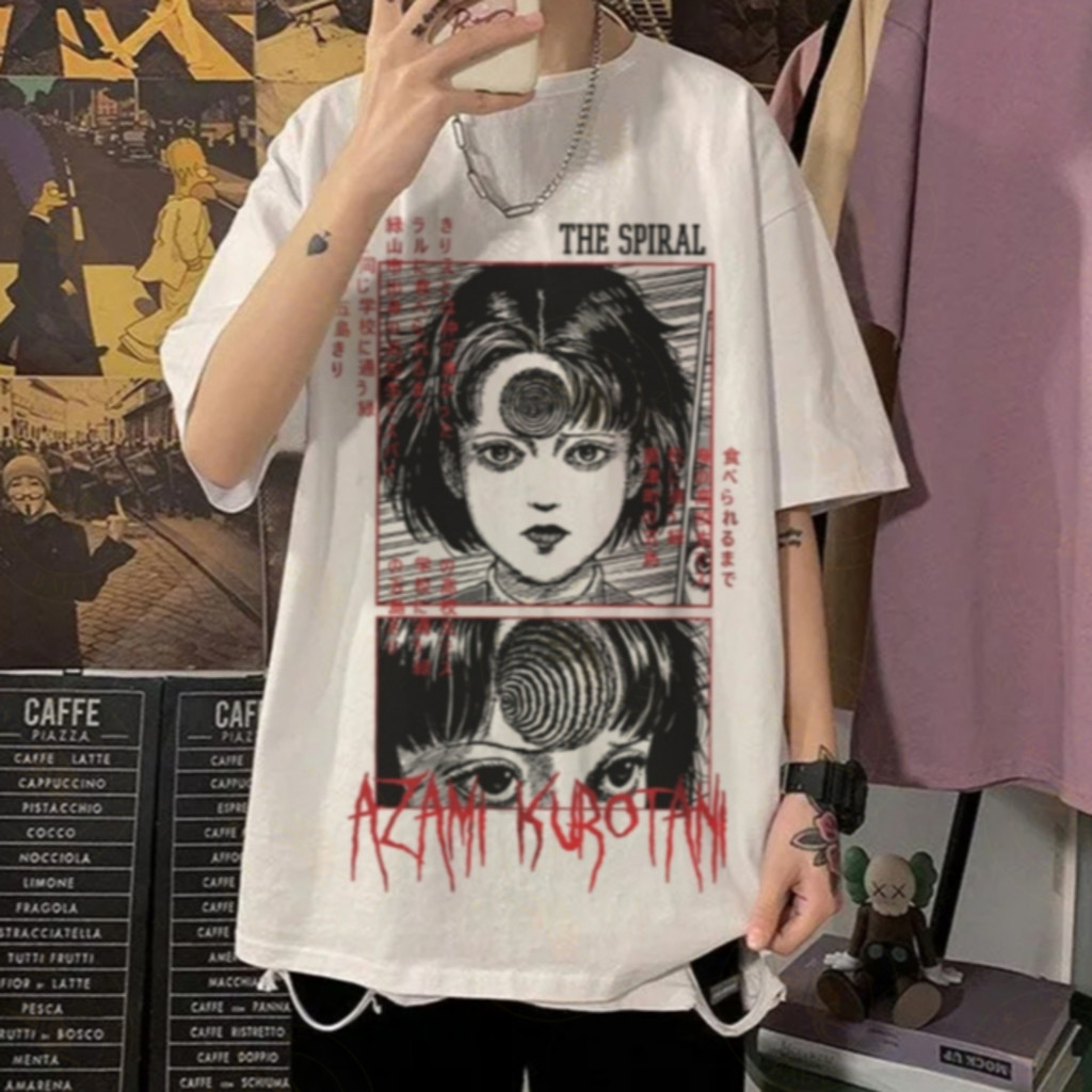 Camiseta branca oversize Anime Uzumaki Junji Ito Spiral into Horror Tomie Unissex Street