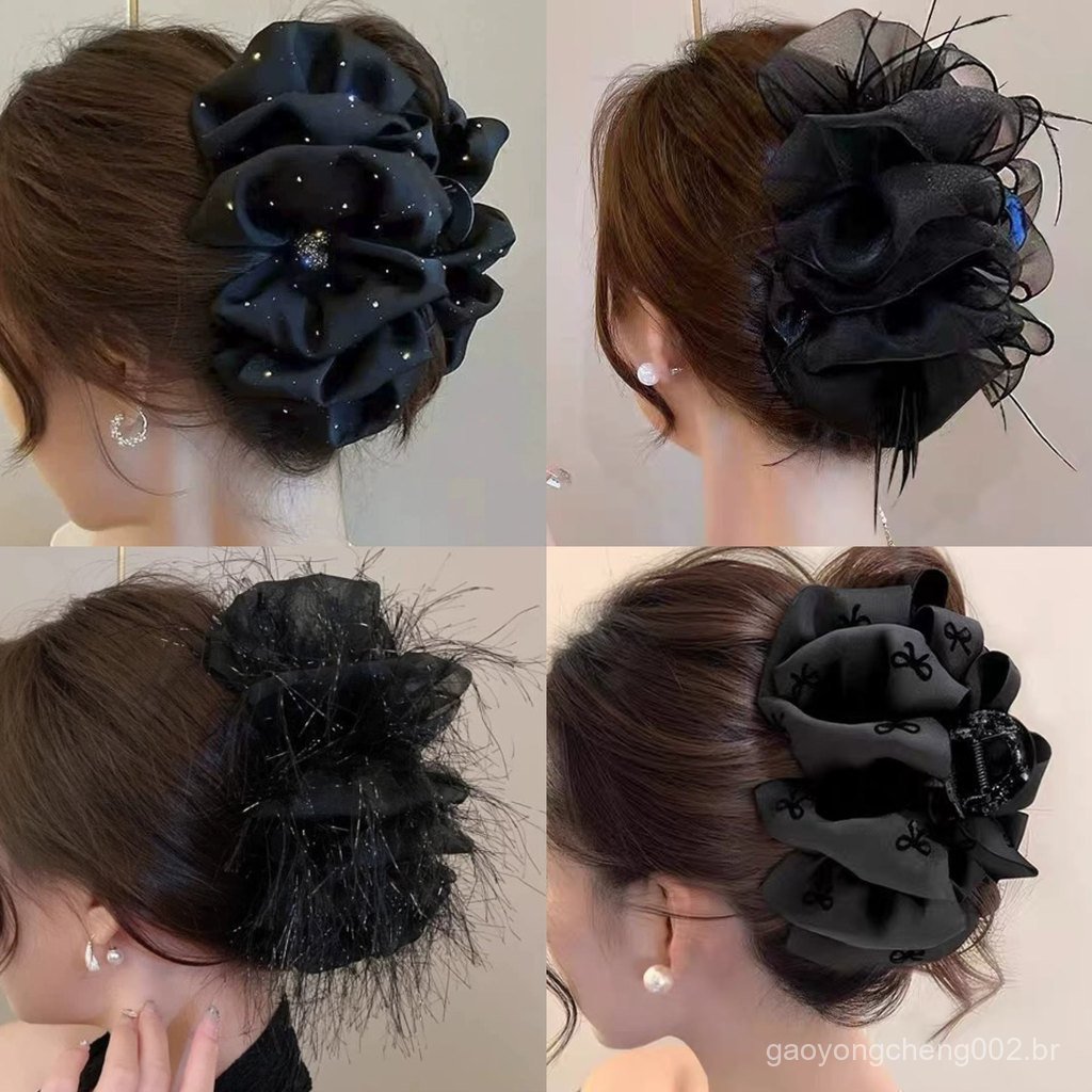 Popular plush hair clips，Features star lace and a tulle bow，Extra large hair clip，Suitable for creating a variety of ha