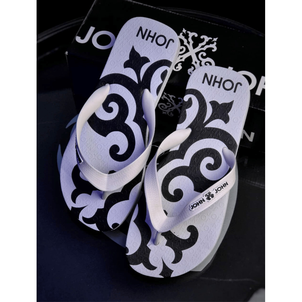 Chinelo John John Chave Branco