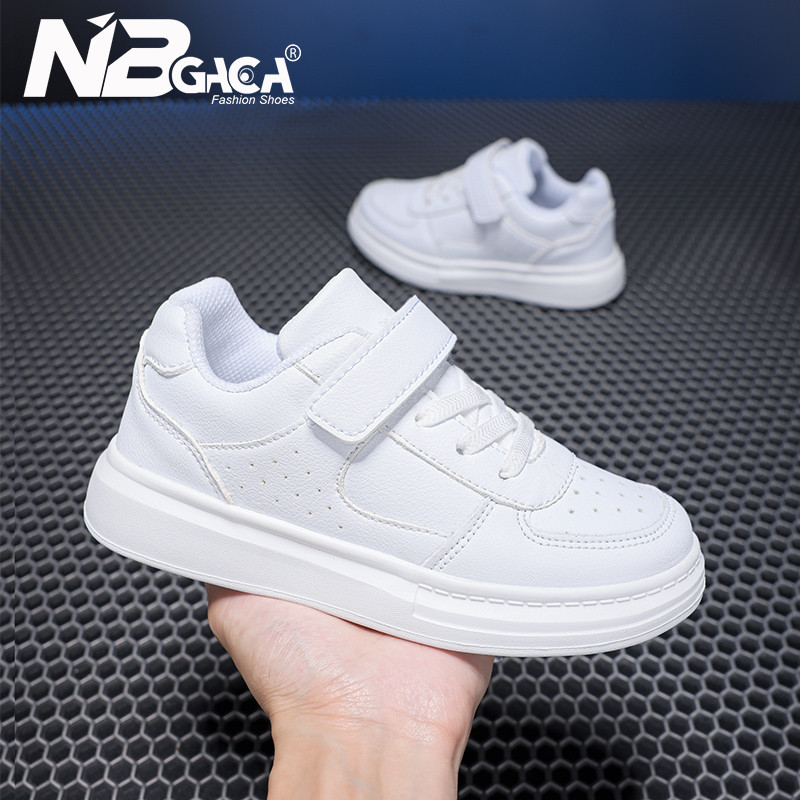 Tênis Kids Spring/Autumn New Boys Girls Sports Shoes Casual Board Couro Soft Soled Children Pequenos Sapatos Brancos