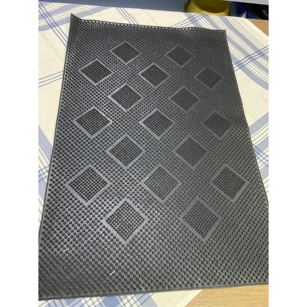 Semana do Consumidor | Capacho Pin Rubber 40 cm x 60 cm Jolitex Unidade aleatória